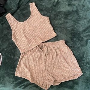 SHEIN Matching Ribbed Lounge Set